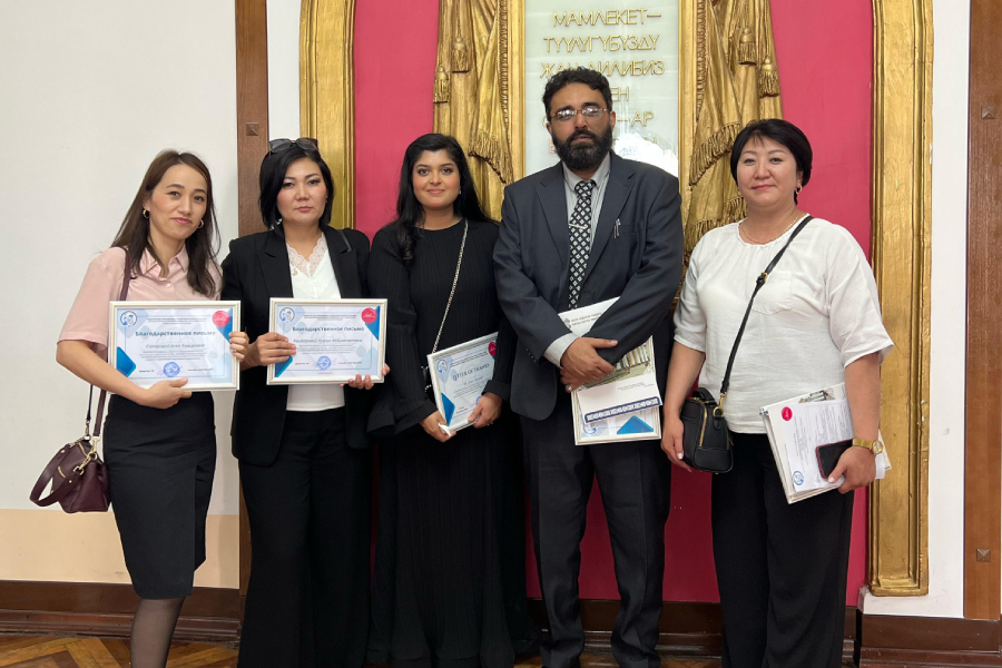 28-Апрель, 2025-жылы Ж. Баласагын  атындагы Кыргыз улуттук университетинде” Билим берүү процессин модернизациялоо системасындагы мамлекеттик саясат” деген темада эл аралык конференция өттү