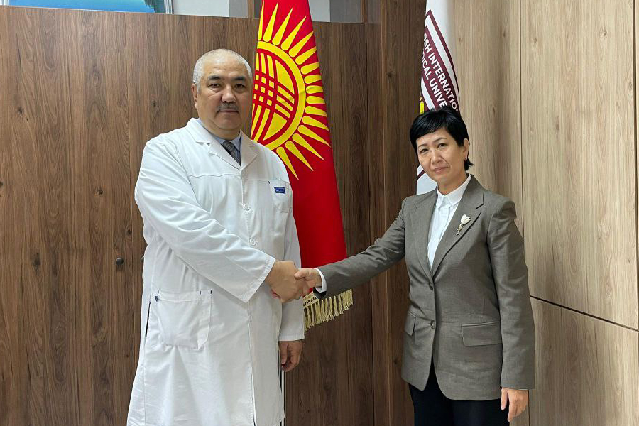 Academic Mobility between the Educational Organization “Royal Metropolitan University” and Osh International Medical University